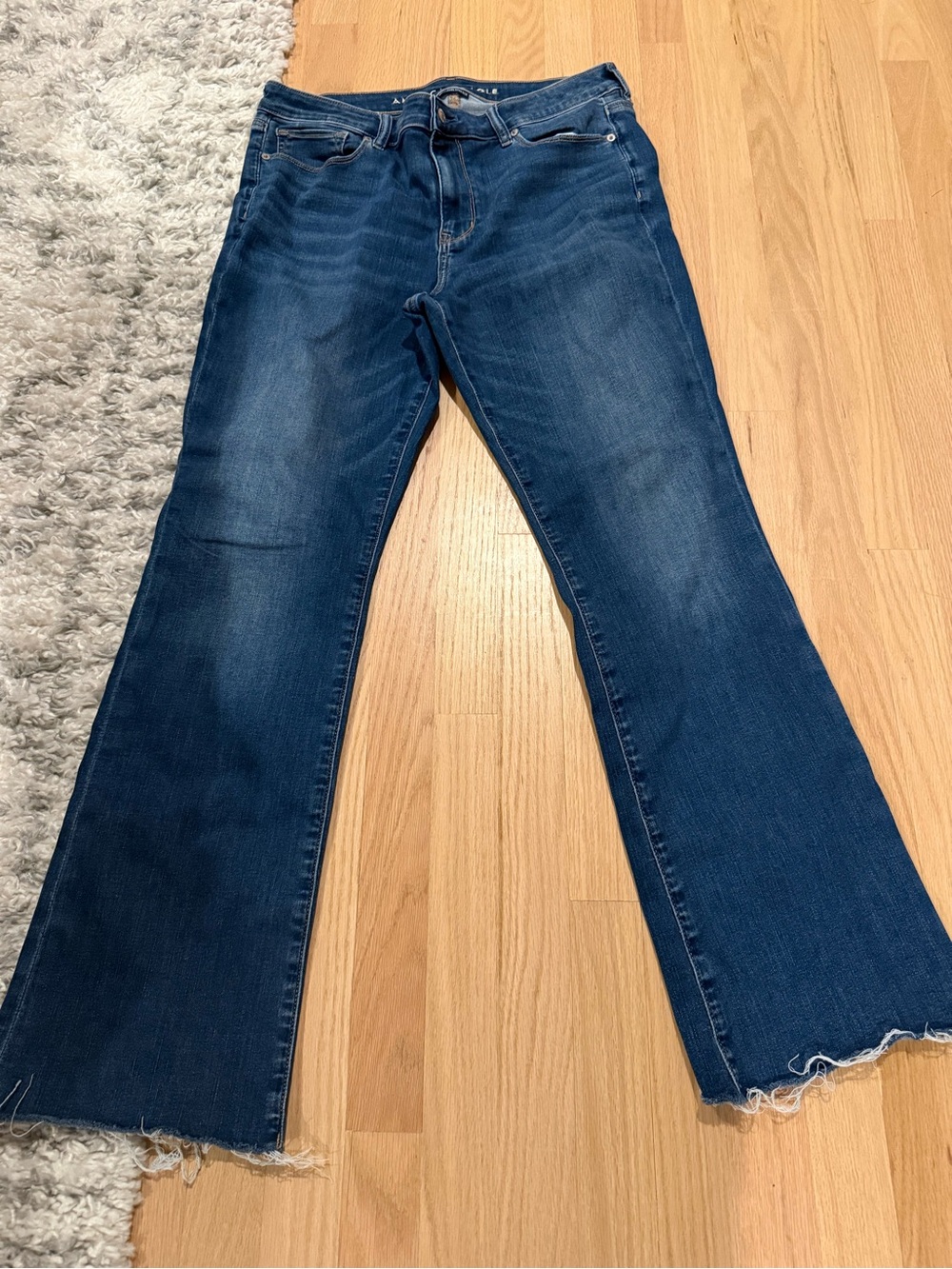 American Eagle Outfitters Dark Blue kick Jeans